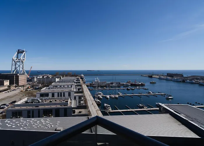 Totu Sea Towers דירה גדינייה